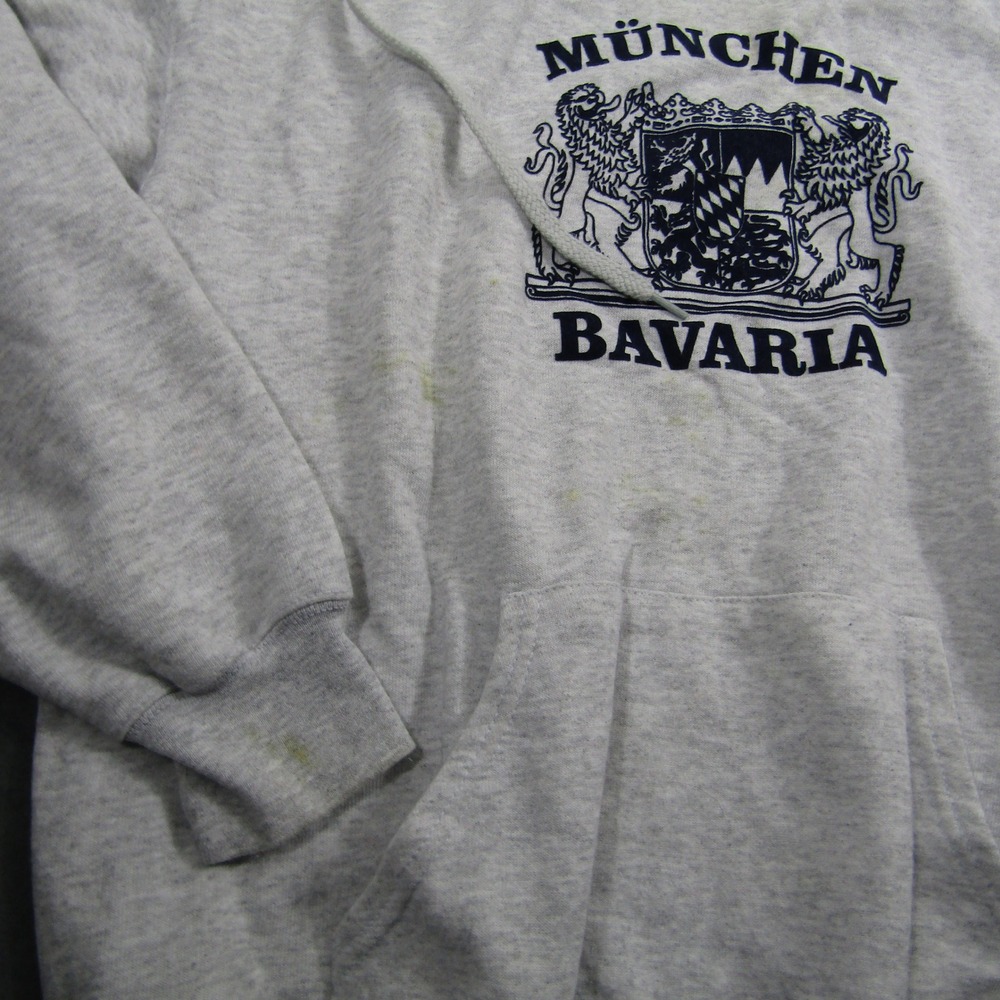 Fruit of the Loom Hoodie Mens XL Gray Munchen Bavaria Graphic Sweatshirt - Picture 4 of 8
